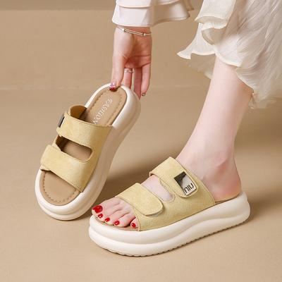 2025 Outer Wear Thick-bottomed Cool Slippers Women's Matte One-word Drag Summer New Muffin Retro Open-toed Women's Beach Sandals