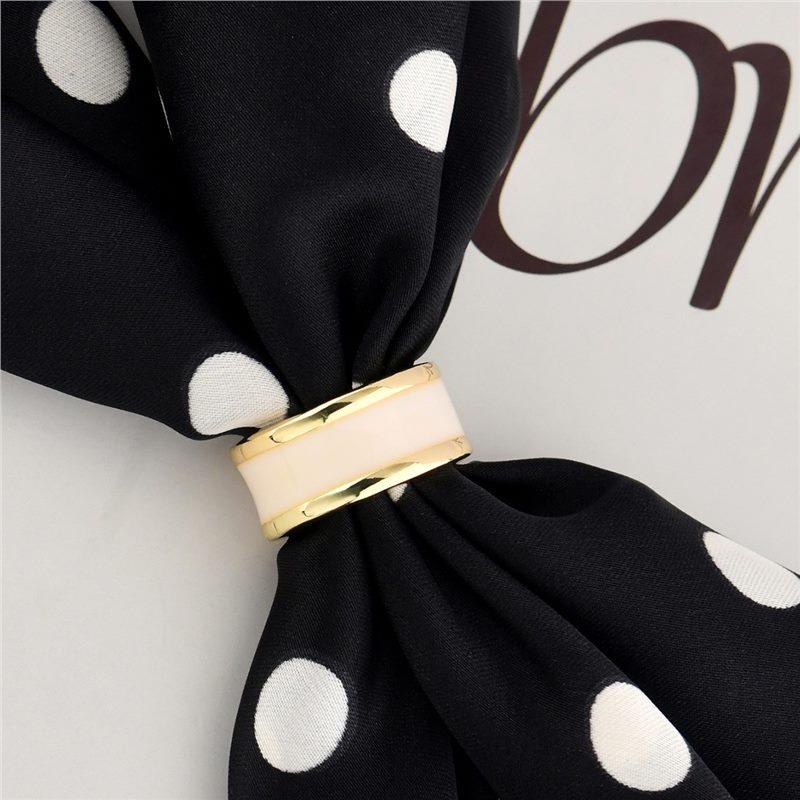 Stylish Scarf Buckle: Versatile Fashion for Shawls & Headscarves