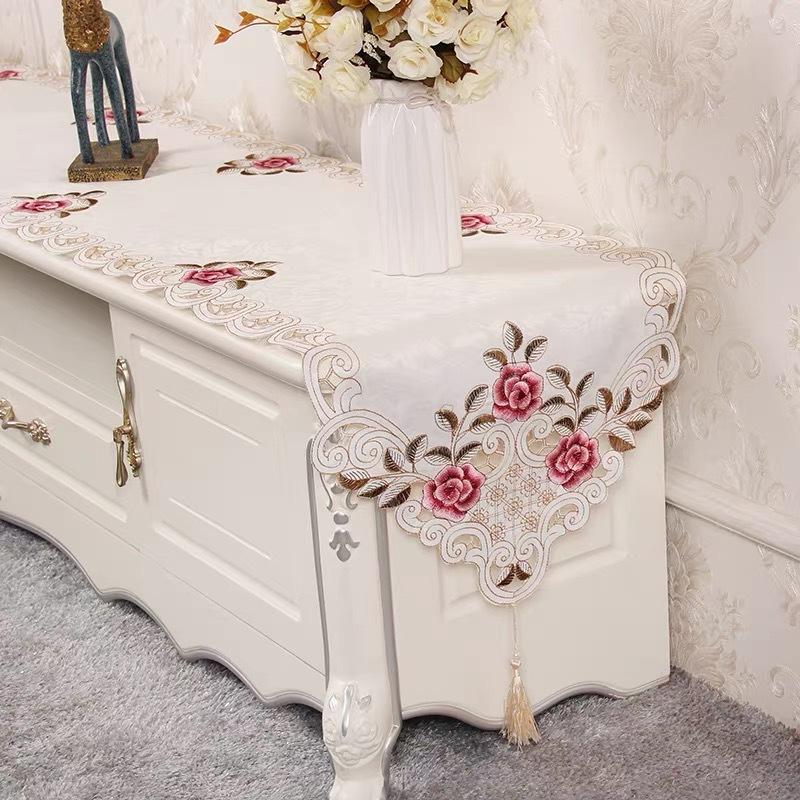 European Embroidery Hollow Table Flag Pastoral Embroidery Fabric Spring Flower Tv Cabinet Coffee Table Tablecloth
