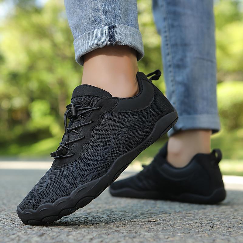 Anti-slip Outdoor Sports Shoes Barefoot Hiking Shoes Men Women Breathable Camping Trekking Sneakers Climbing Shoes