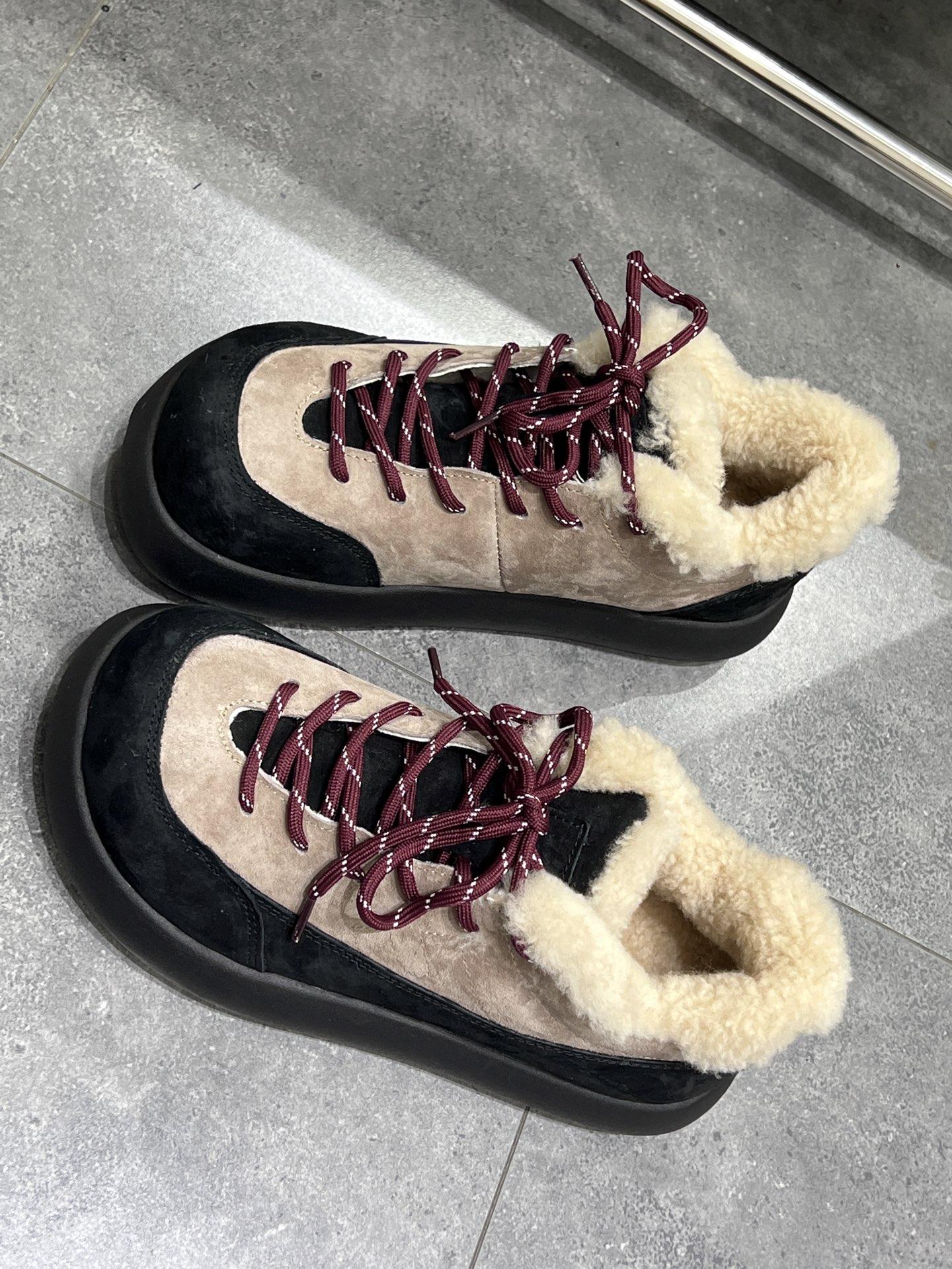 

Leather color matching lace-up platform bread shoes women s 2025 winter inner warm snow boots outdoor casual cotton shoes tide 40