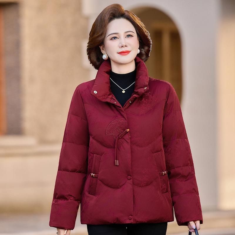 New Chinese middle-aged mother down jacket women's new winter short small white duck down jacket hooded