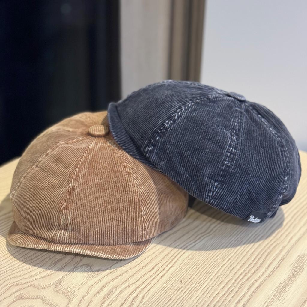 Distressed Corduroy Peaked Cap for Women In Autumn and Winter Face Showing Small Flip Up Forward Hat Fashionable and Versatile Beret for Men