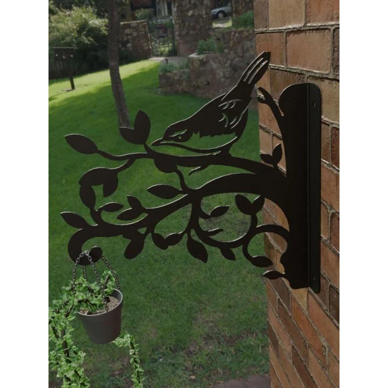 Wrought Iron Wall Bracket Pigeon Planter Flower Pot Holder