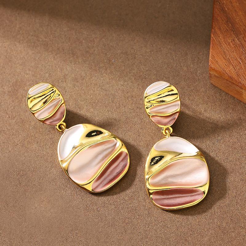 Real gold electroplating fashion personalized paint irregular geometric round earrings light luxury high-end earrings