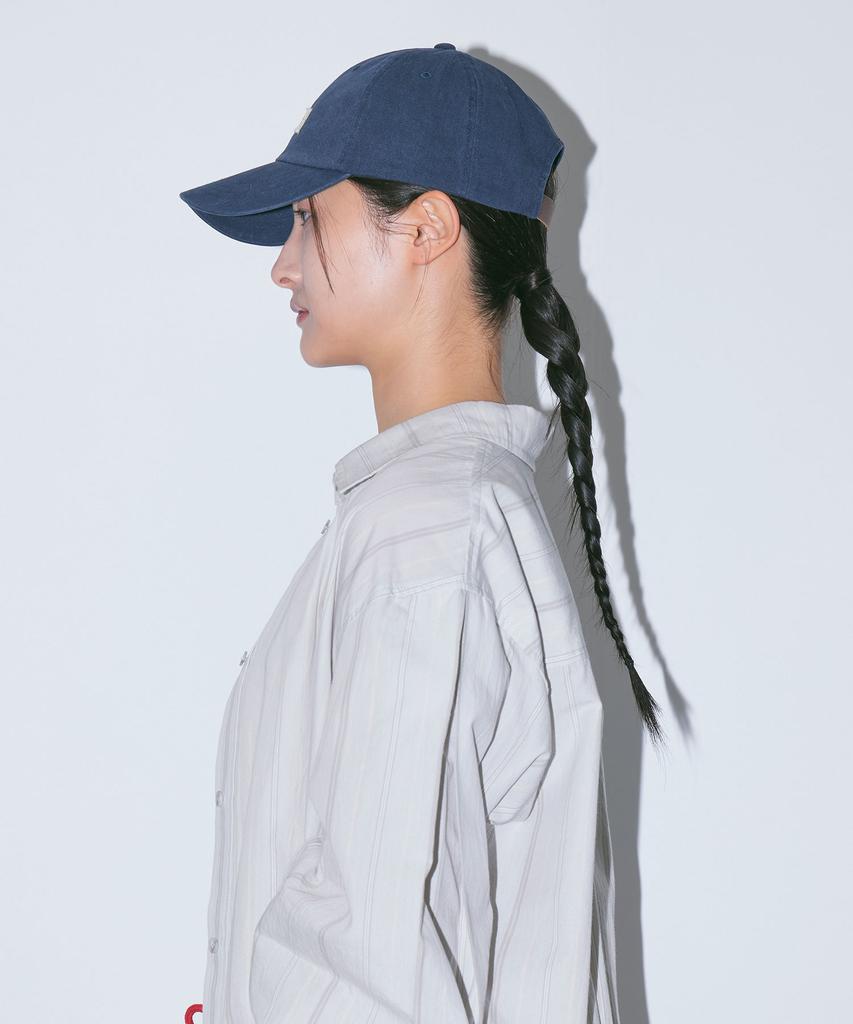 Haebeueoweil Haveawhale Label Cap (Na)