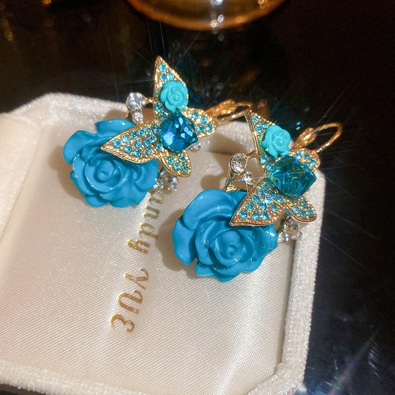 Mori sweet diamond-set love flower earrings temperament small fresh stud earrings personality cute girl heart earrings