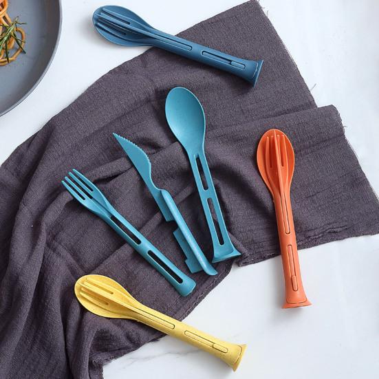 3Pcs/Set 3 In 1 Travel Foldable Cutlery Set Japan Style Plastic Cutter Fork Spoon Student Dinnerware Set Home School Camps Kitchen Tableware