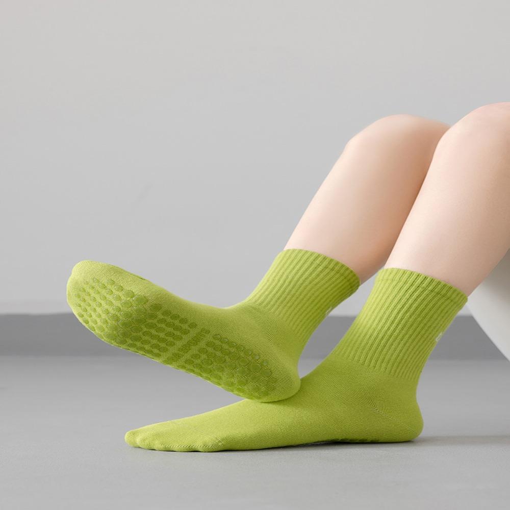 Cotton Mid-calf Socks Breathable Sports Socks New Dance Fitness Training Socks