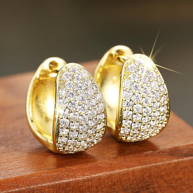 

Женские серьги-клипсы, Блестящие Темпераментные Французские Ретро Украшения, Микровставка Циркона Стиль Интернет-Знаменитости