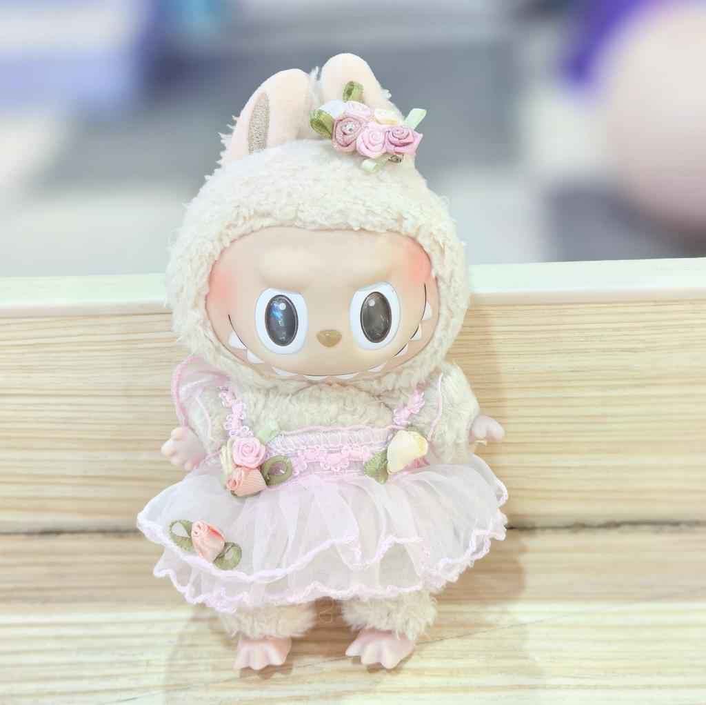 17CM Pendant Doll Baby Clothes First, Second and Third Generation Blind Box Dress Set Accessories