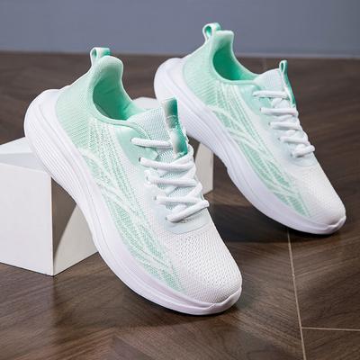 Chaussures pour femmes printemps et été nouvelles chaussures décontractées tissées à la mouche chaussures décontractées pour enfants respirantes et confortables chaussures de sport en maille pour femmes