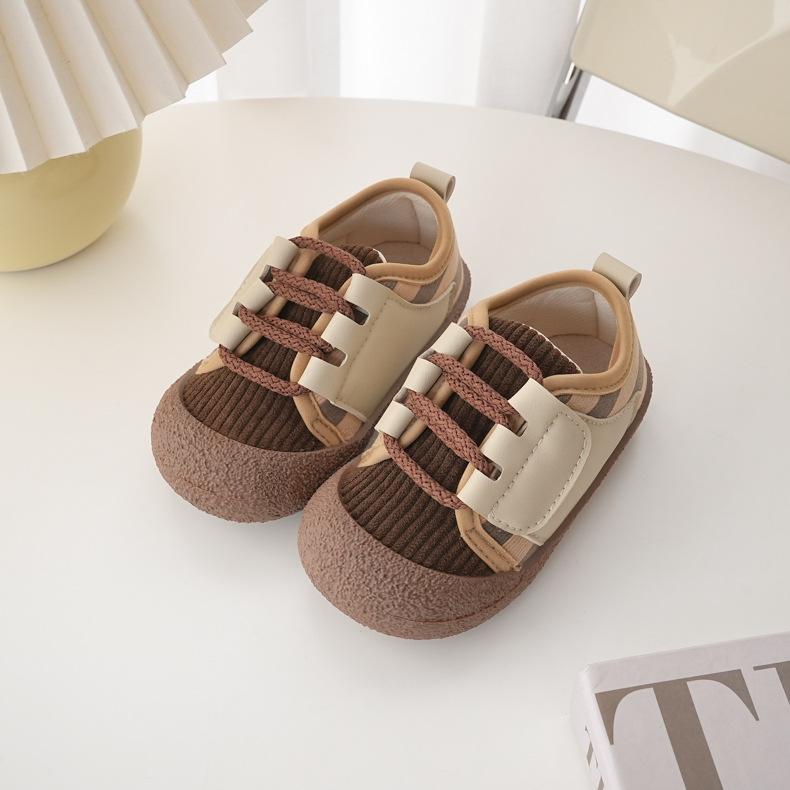 

Корейская версия вельветовых детских кед 22 осень-зима для мальчиков и девочек Винтажные тонкие бархатные стельки 32