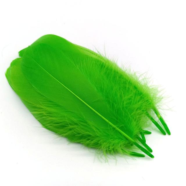 20pcs /Lot Goose Feathers For Crafts Diy Pluams Jewelry Making Wedding Clothing Decoration Accessories Needlework Plumes 15 .20cm