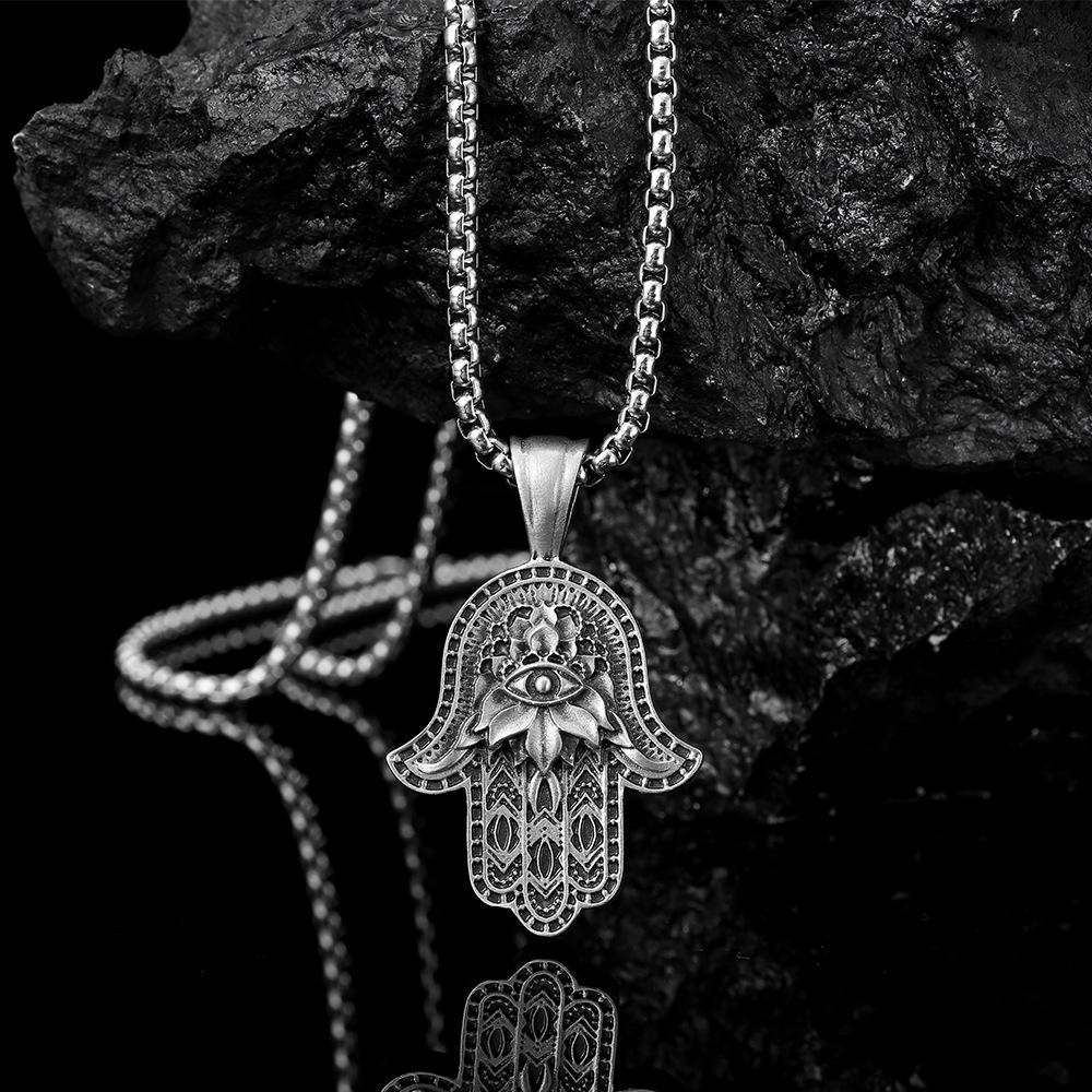 Pendants Necklaces European and American Men's Halloween Party Accessories