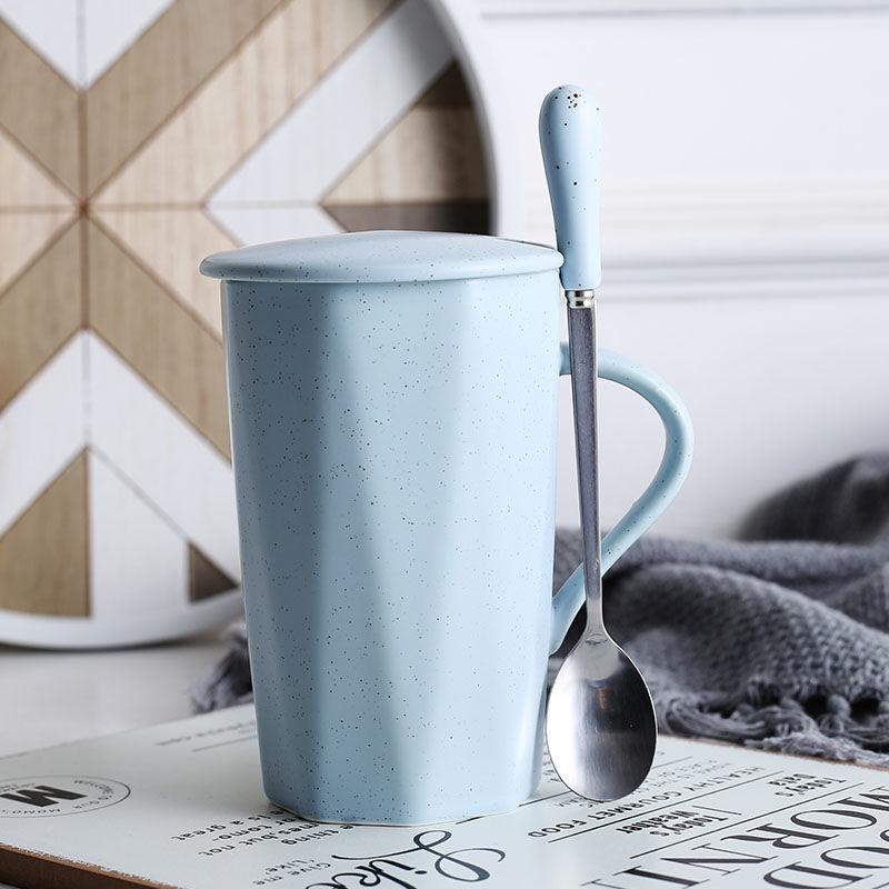 

Чашка для воды, керамическая кружка с крышкой, ложка, Ins Wind, студенты мужского и женского пола, домашняя креативная кофейная чашка для завтрака, большая вместимость синий