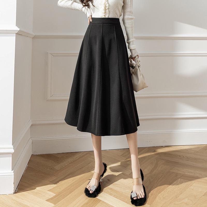 Women's 2024 Autumn/Winter Wool Blend A-Line Midi Skirt: Patchwork Design, Large Swing, Hip-Hugging, Draped Umbrella Style