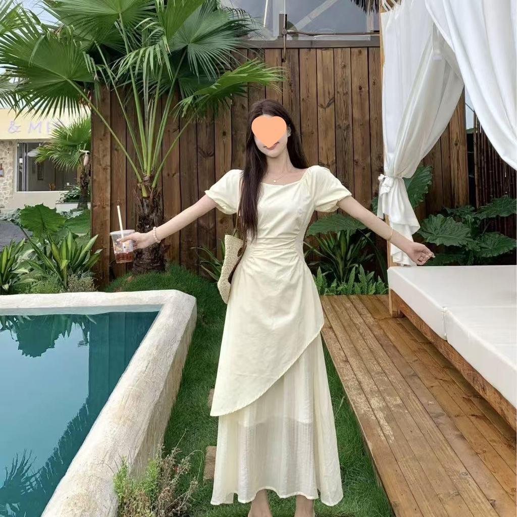 2026 French Elegant Summer Puff Sleeve Square Neck Slimming Dress with Irregular Waist and Pleats