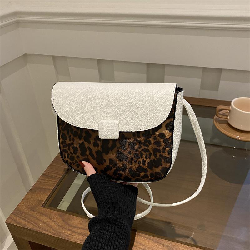 Niche Design Simple Saddle Bag Trendy Versatile Small Square Bag Wide Shoulder Strap Leopard Print Single Shoulder Messenger Bag