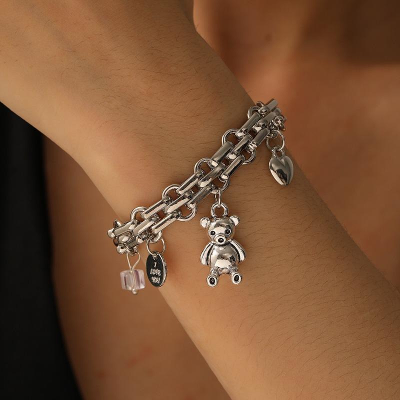 

Ожерелье Любовь Тяжелая промышленная цепь Ювелирные изделия Женский нишевый Свитер Цепочка Браслет с медведем Набор ожерелий