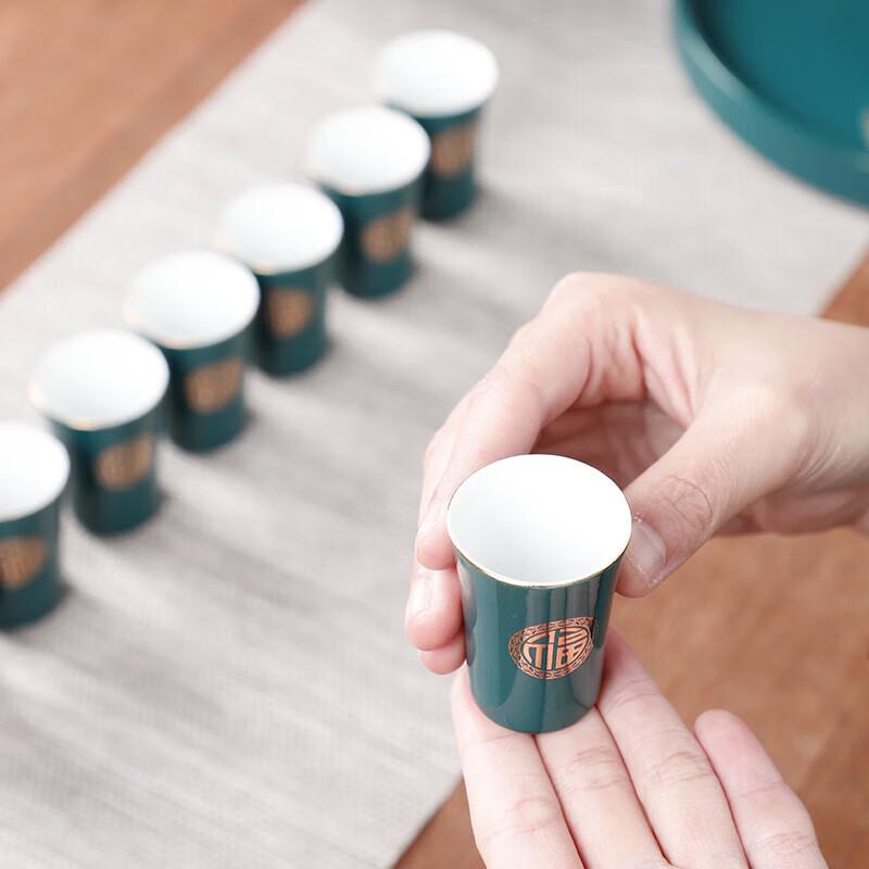 Chaxun Chinese Style Ceramic Liquor Set with Decanter and Cups