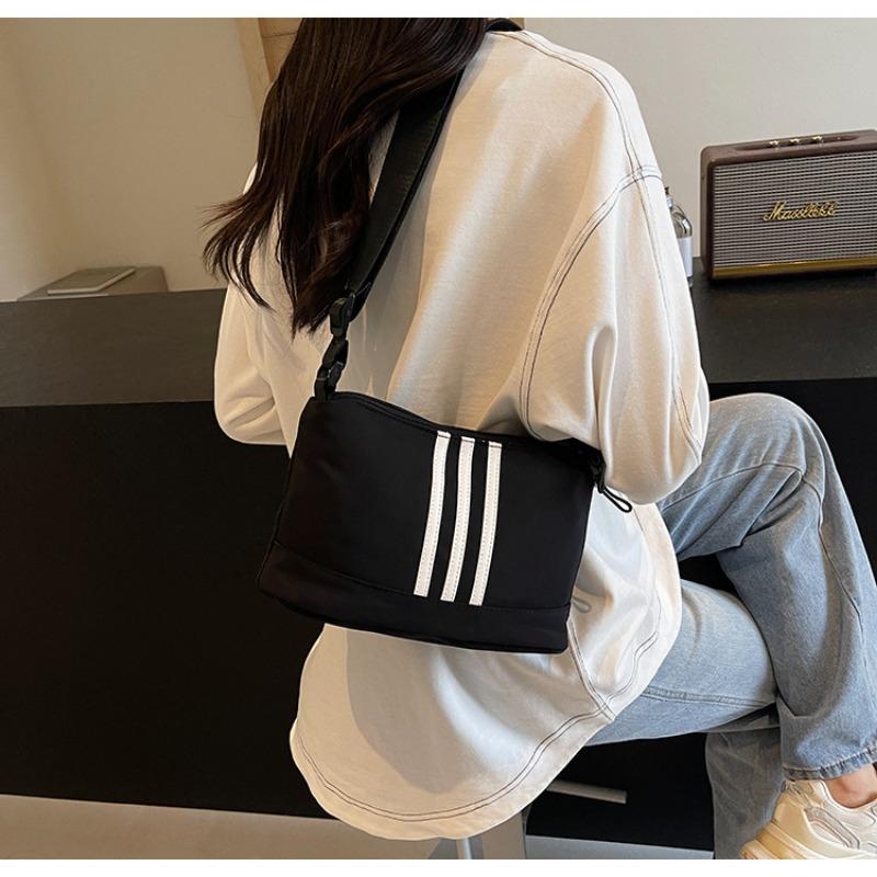 Summer Large Capacity Sporty Style Small Square Bag New Trendy Fashionable Single Shoulder Bag Trendy Texture Crossbody Bag for Women