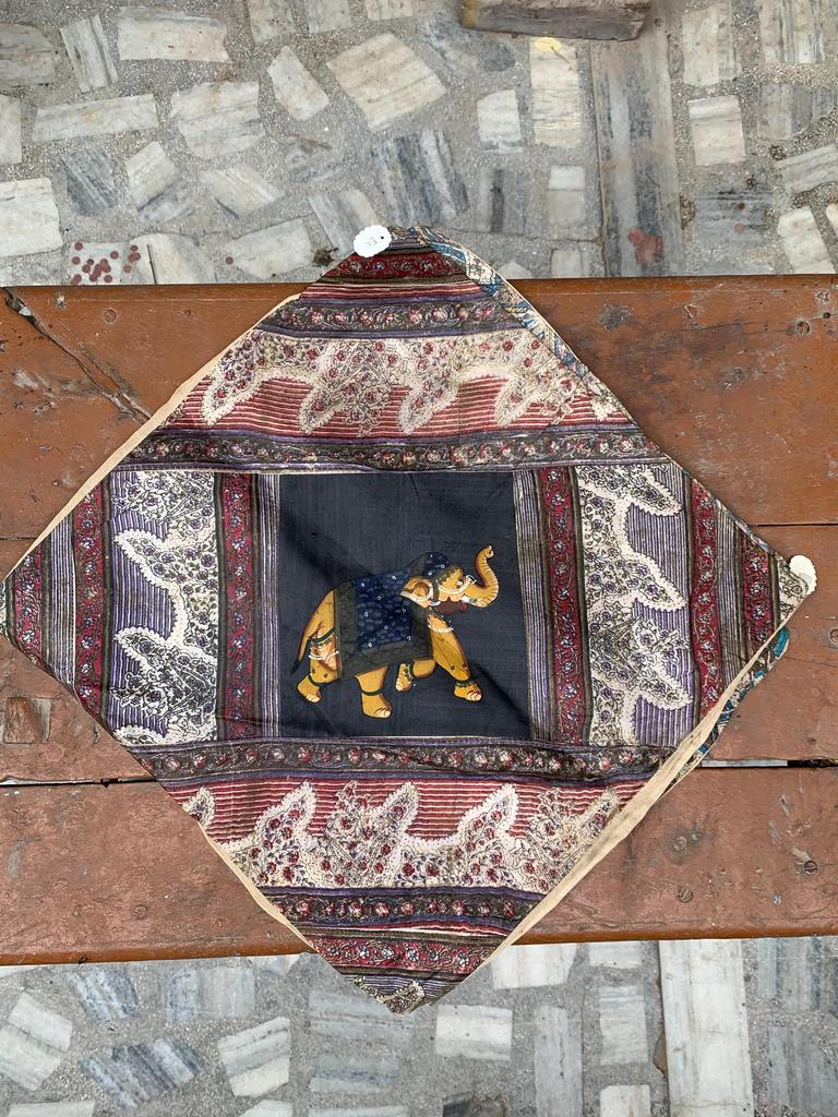 Bawełniana poszewka na poduszkę ręcznie haftowana: Dekoracyjna Poduszka Boho 40