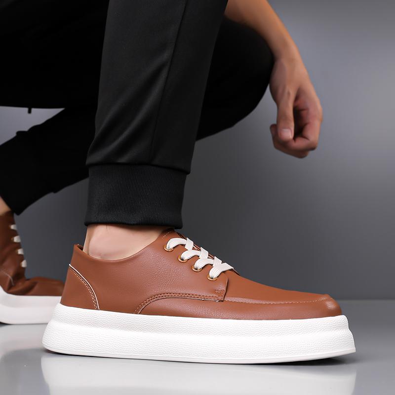 Fashion Lightweight Outdoor Sneakers Non-Slip Comfortable Casual Sports Shoes Thick Bottom Flats Men's Breathable Lace-Up Walking Shoes