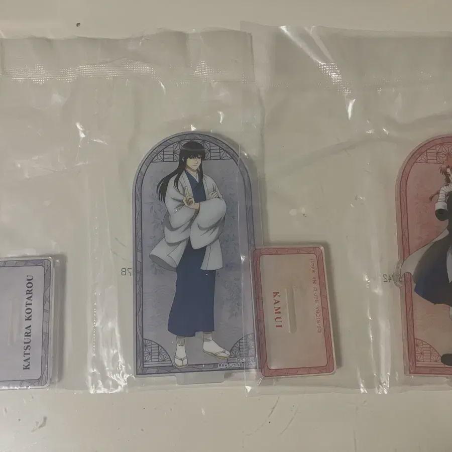 

Массовая нераспечатанная серебряная лотерейная подарочная коробка Kuji Katsura Kamui акриловая подставка