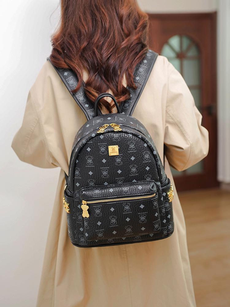 2025 Trendy Little Bear Commuting Backpack for College Girls: Versatile & Cute