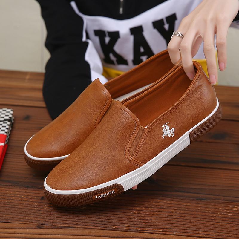 Genuine leather men's soft and comfortable men's summer breathable flat bottomed classic one foot riding Lefu driving shoes
