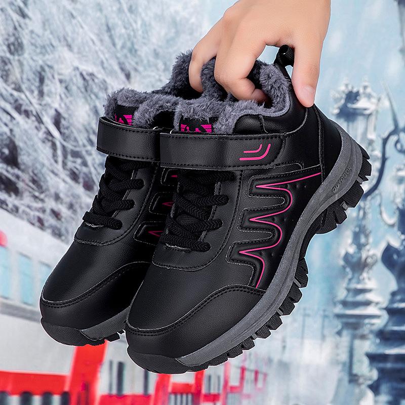 2025 new comfortable and versatile winter big cotton shoes for the elderly outdoor warm walking in the elderly mother