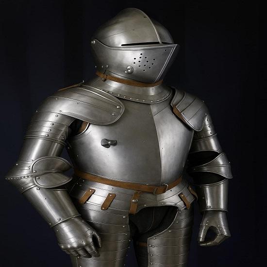 

Морской склад Средневековый рыцарский костюм Доспехи Полные носимые доспехи 18G Стальные доспехи Реплика Подарок