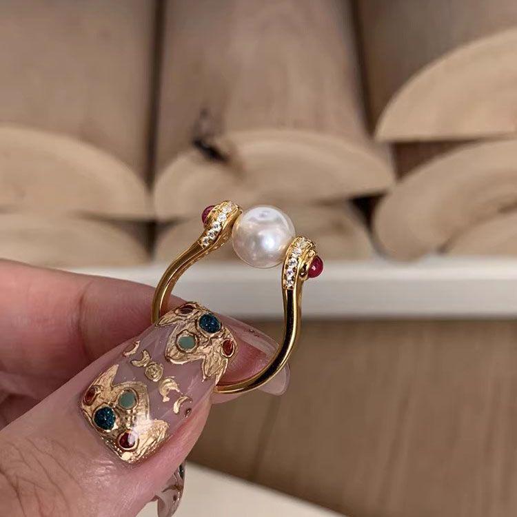 Xiaohongshu-Style Luxury Women’s Woven Diamond Engraved Ring Adjustable