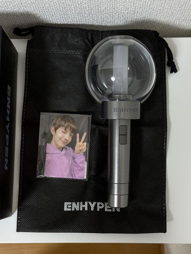[USED] ENHYPEN penlight ver.1 with photo card