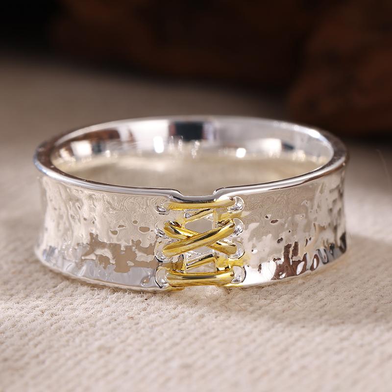 Vintage Hand Carved Women's Ring Creativity Two Color Metal Geometry Daily Wear Party Jewelry Anniversary Gift