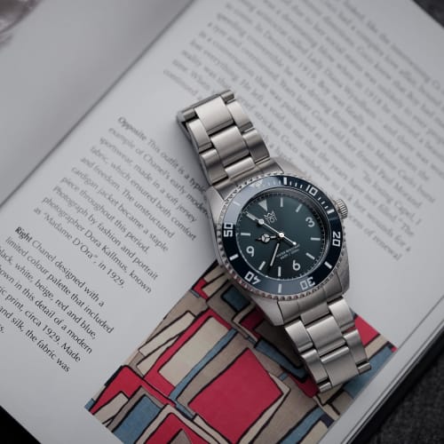 NEW model HYAKUICHI 101 38mm 20 ATM water resistant sweep seconds diver's watch ceramic bezel non-date wristwatch deep aqua men's women's unisex