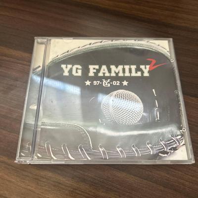 [POUŽITÉ] YG FAMILY 2 97-02 G-Dragon Big Bang Vzácné CD