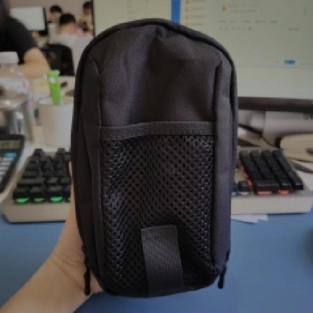 

Сумка-слинг для бутылки с водой большой вместимости с мягкими плечевыми накладками, спортивная сумка через плечо для фитнеса чёрный