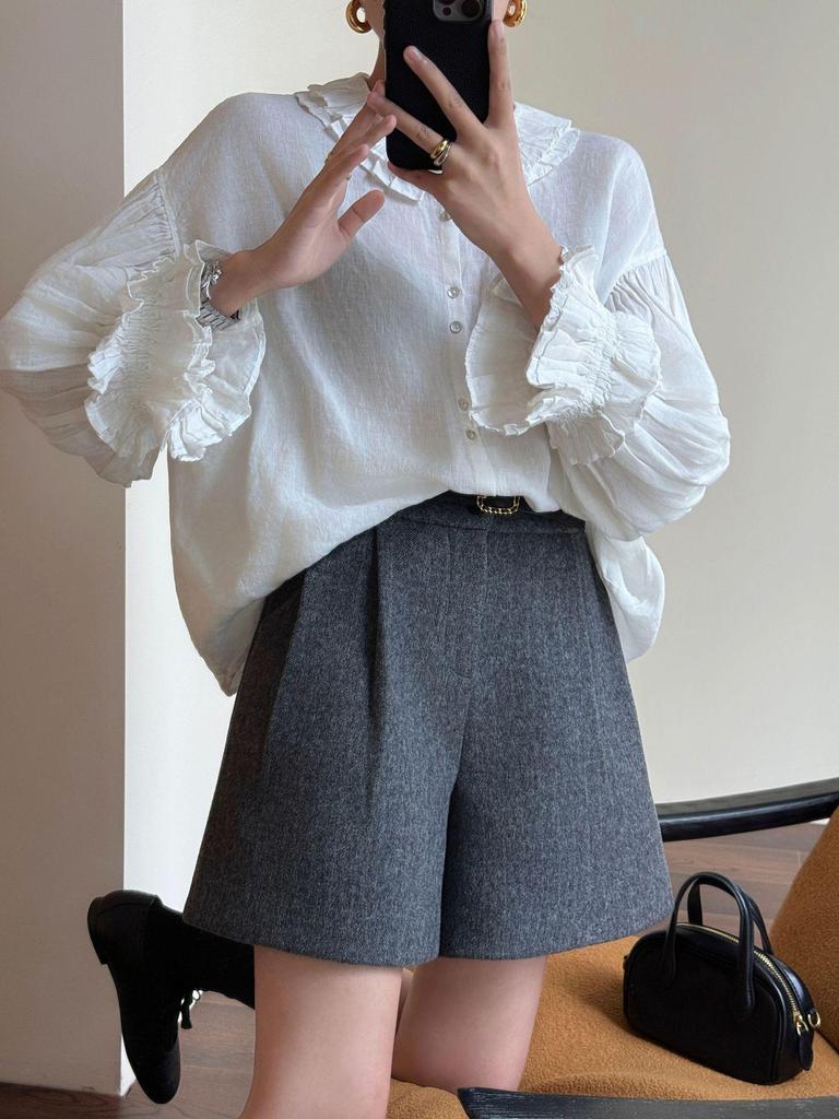 2025 Autumn Ruffled Collar Retro Court-Style Linen Shirt with Lantern Sleeves