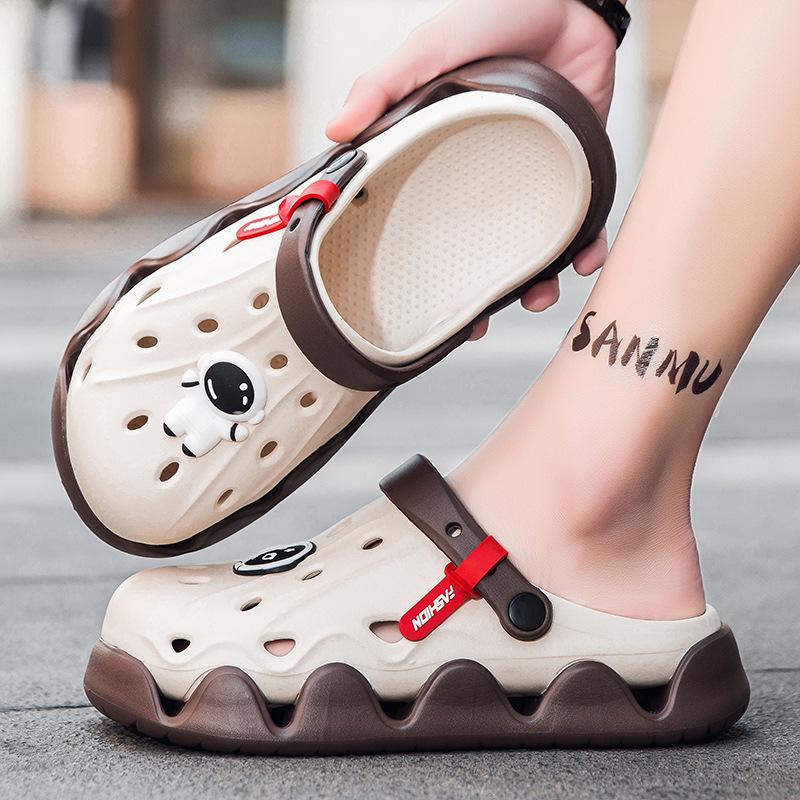 Hole Shoes Men Wear Non-Slip Soft-Soled Bag Head Men'S Slippers Sports Thick-Soled Beach Sandals Men