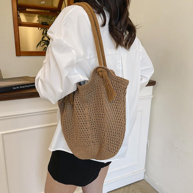 Τσάντα Tote Μεγάλης Χωρητικότητας Πλεκτή με Τρύπες για Γυναίκες Καλοκαίρι Νέα Μόδα Πλεκτή από Άχυρο Τσάντα Ώμου Στυλ Διακοπών Τσάντα Παραλίας Γυναικεία