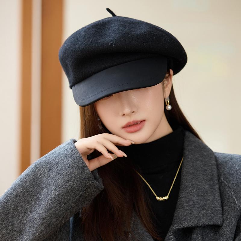 Autumn and Winter Hat Female Duck Tongue Beret Elegant Thermal Hat Hat for Cold Weather, Cycling, Pedestrian