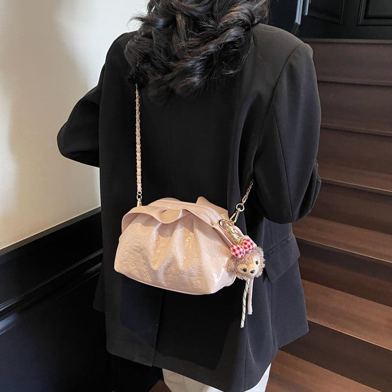 Popular Chain Small Bag Women's New Premium Pleated Cloud Bag Versatile Shoulder Messenger Shell Bag