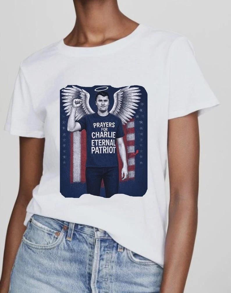 Футболка  Молитвы за Чарли , C Turning Point USA, Истинный Патриот Справедливость для Чарли M