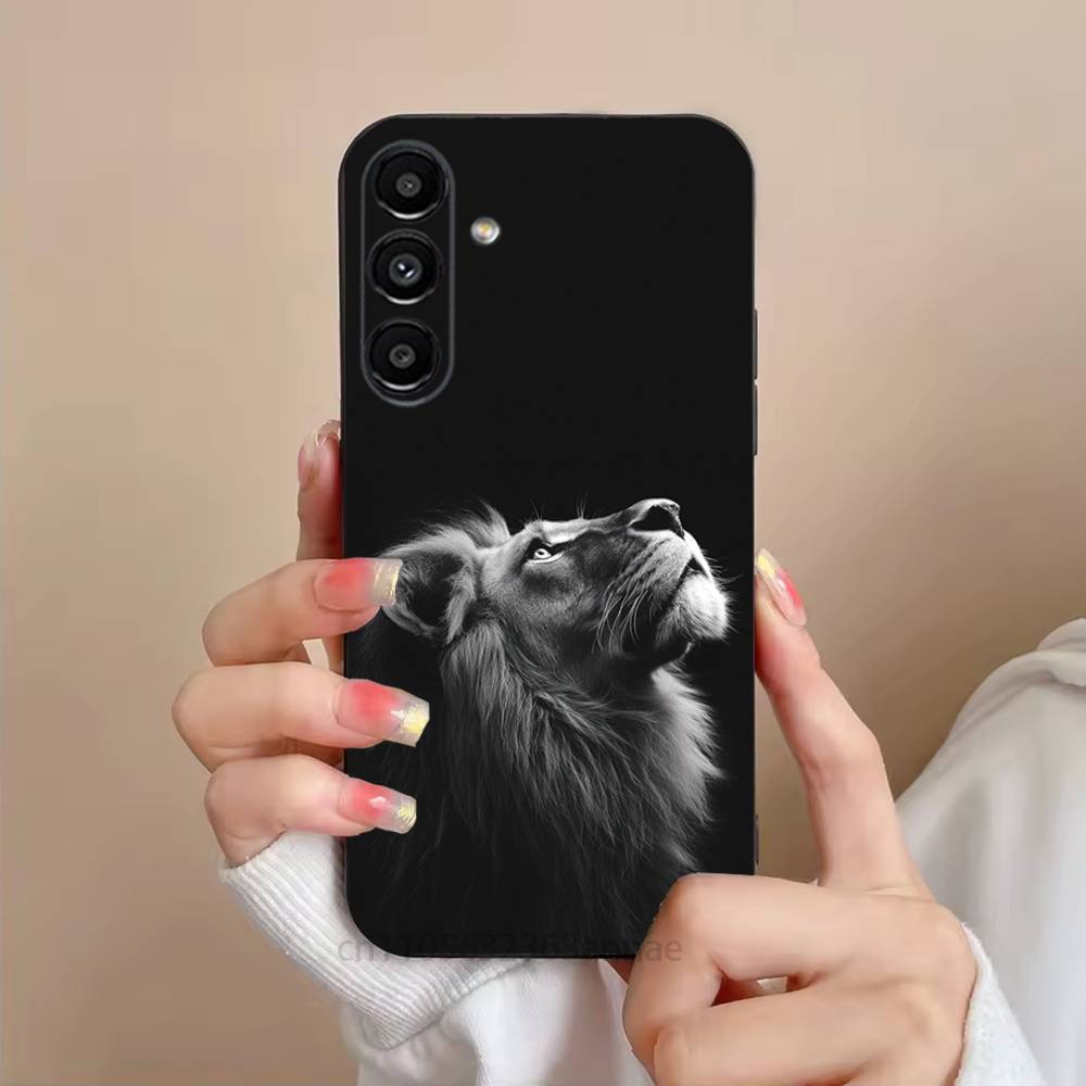 Lion Pattern Phone Case For Samsung S25,24,23,22,21,S20,Ultra,Plus,FE Black Soft Cover
