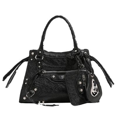 Personalized Rivet Motorcycle Bag Sweet and Cool Handbag Niche Genuine Leather Bag Women's New Trendy Single Shoulder Crossbody Bag