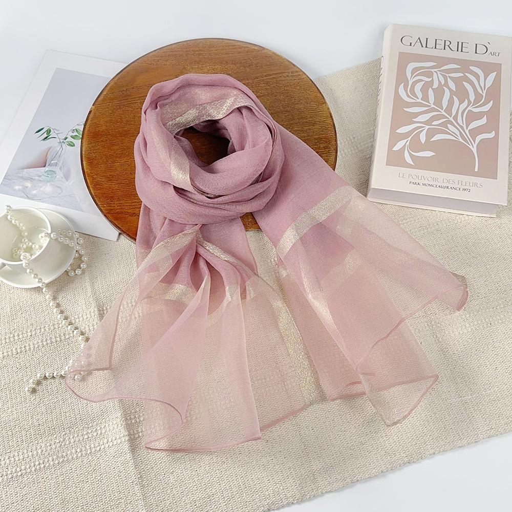 Cross-border thin scarf silk scarf, medium and long mother scarf, temperament foreign style beach sunscreen scarf 70*180cm светло-фиолетовый