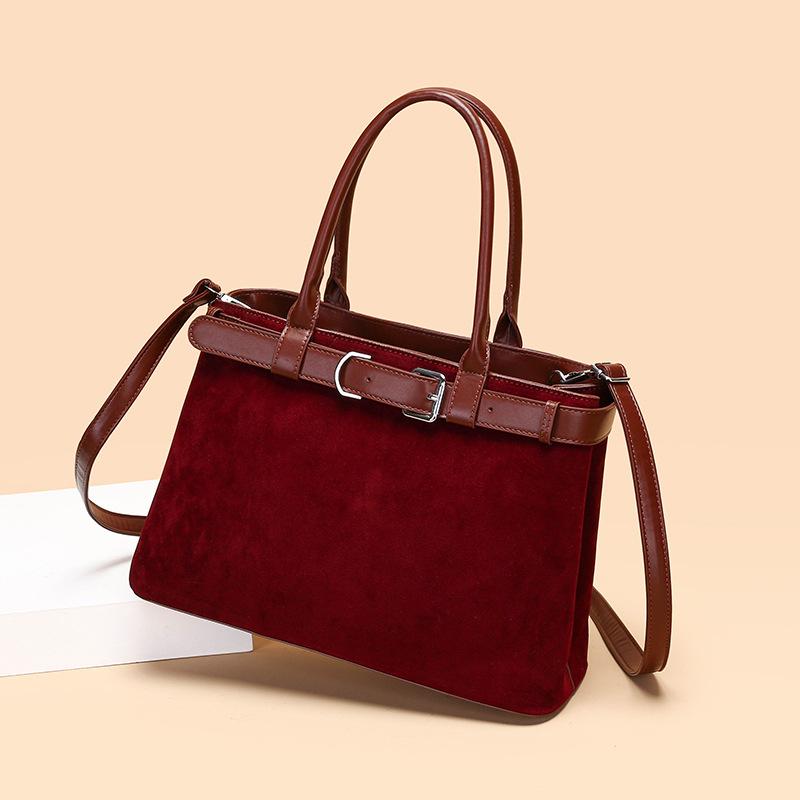 Nouveaux sacs pour femmes automne et hiver, sacs à main de mode rétro de grande capacité pour les déplacements, sacs à bandoulière simples, sacs fourre-tout messager