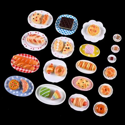 5Pcs 1/12 Dollhouse Cartoon Food Plates Dollhouse Mini Kitchen Plates Decoration Dolls House Accessories Pretend Play Toys